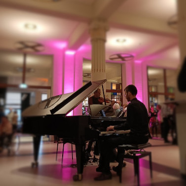 Een foto van Jazzduo Consultants by Day